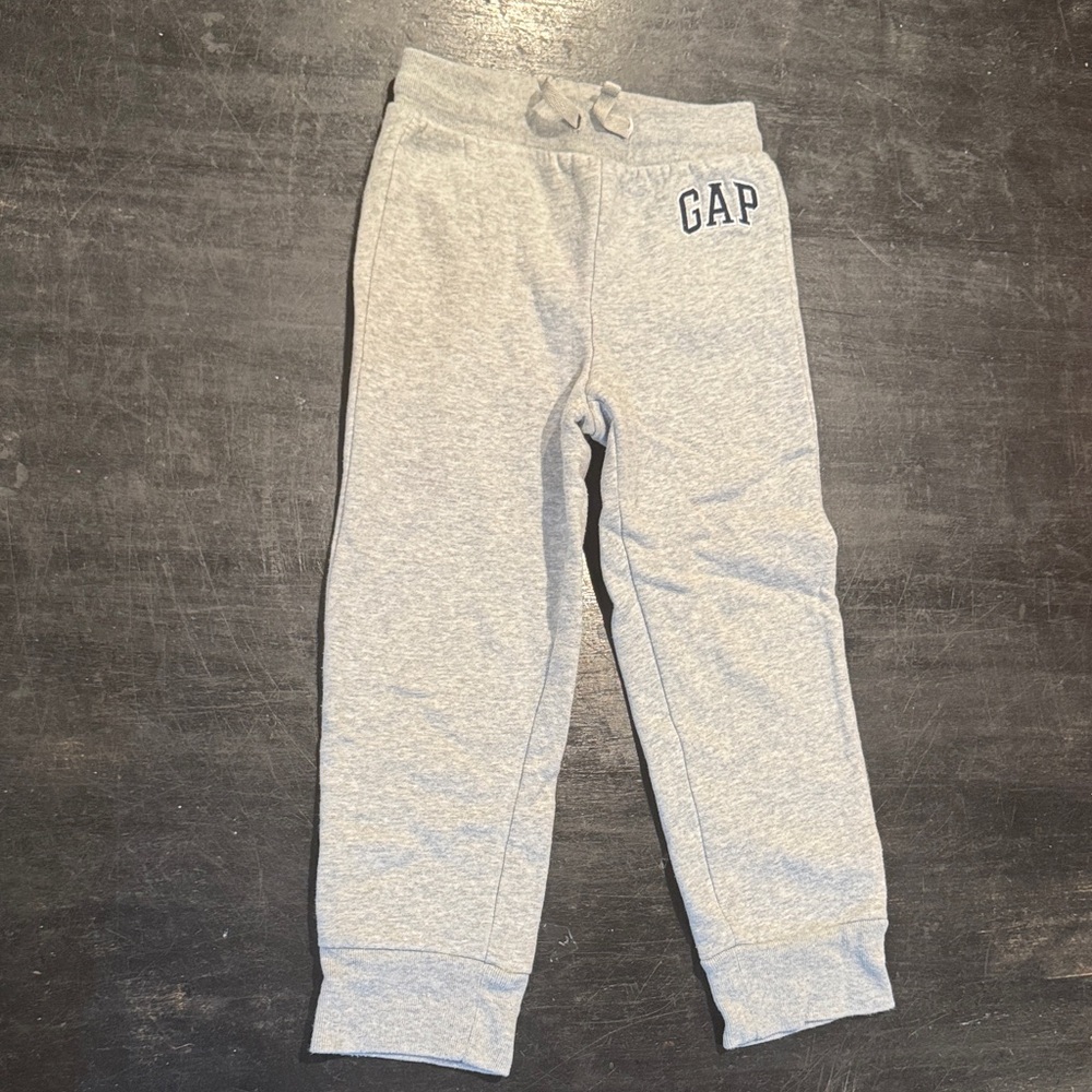 GAP Kids Light Gray Sweat Joggers -Size 5